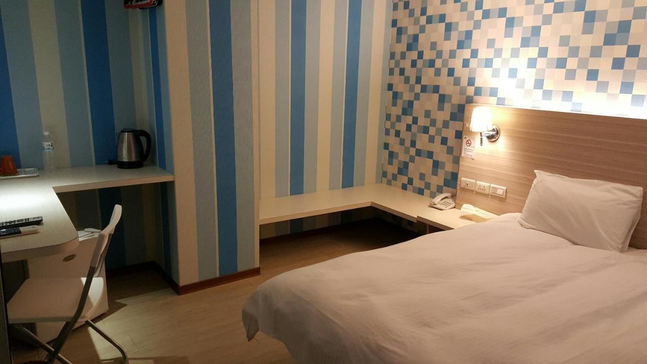 Honey Prince Taipeh Exterior foto