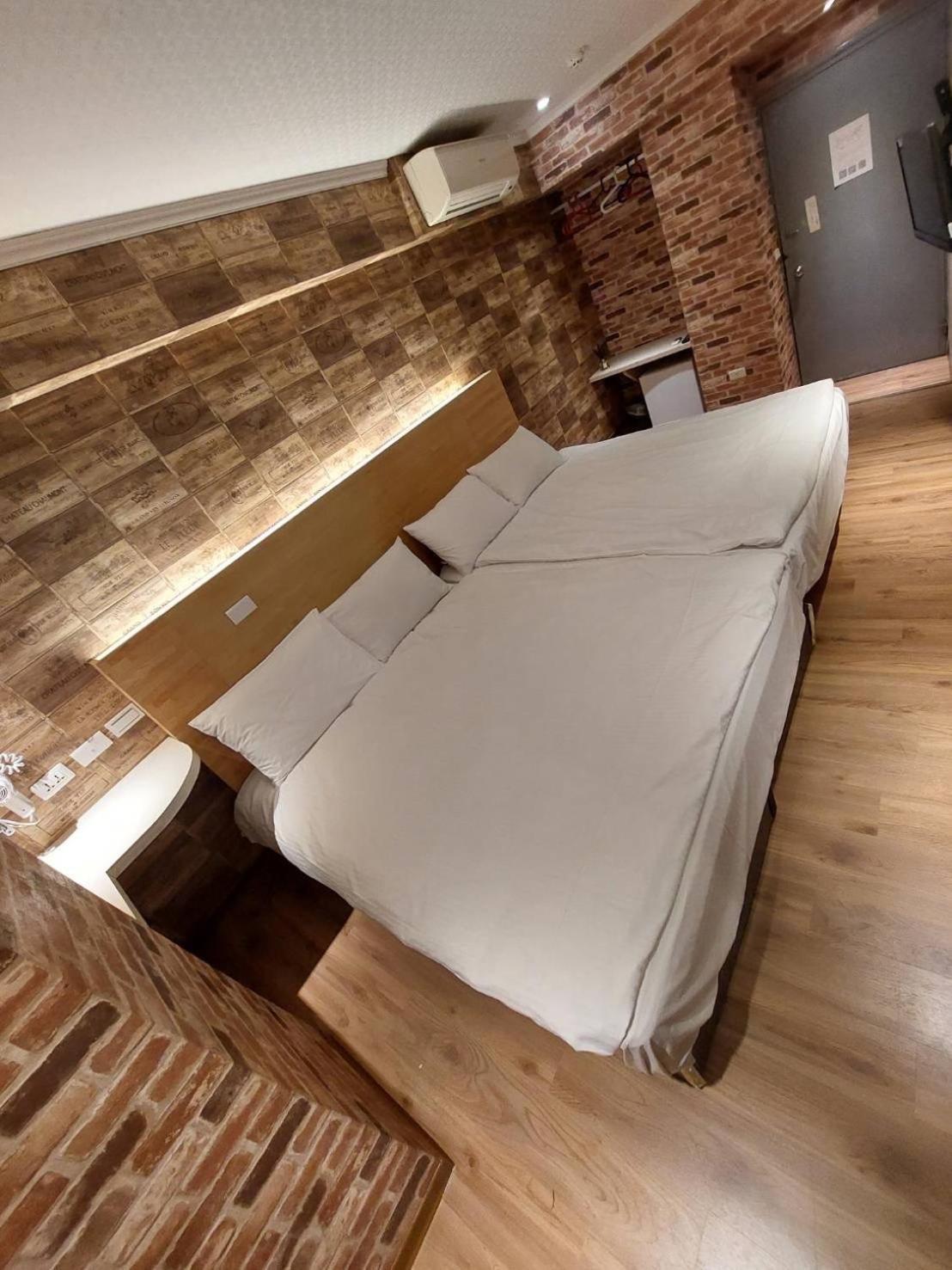 Honey Prince Taipeh Exterior foto