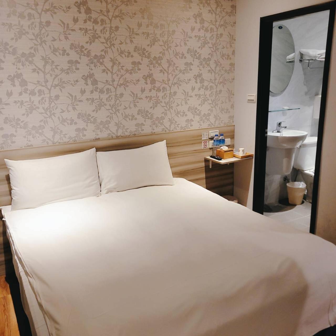 Honey Prince Taipeh Exterior foto